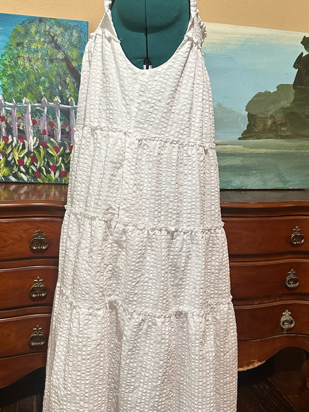 Old Navy White Tiered Seersucker Maxi Skirt - Picture 5 of 10